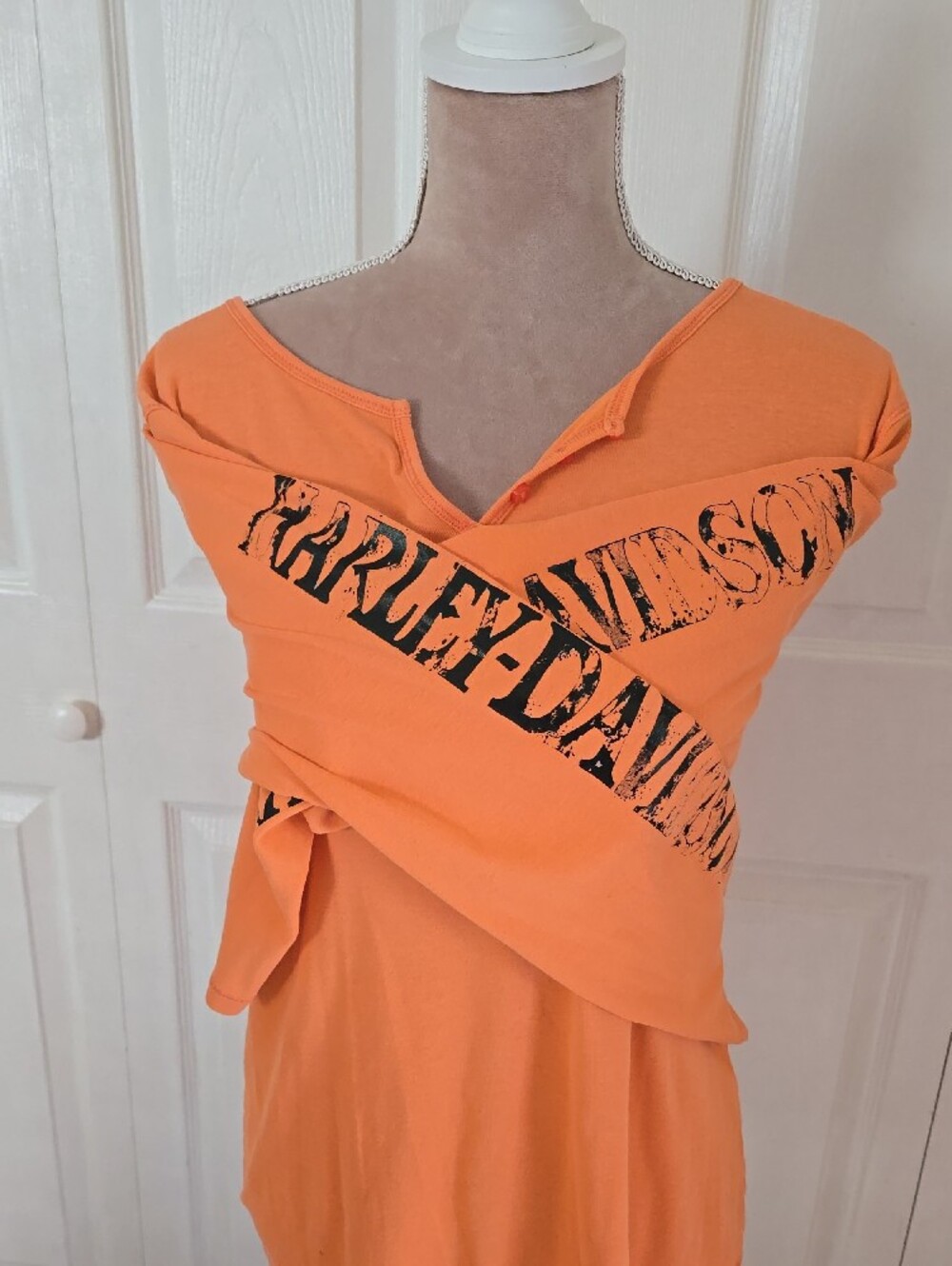 Womens XL Harley-Davidson Orange Long-Sleeve Henley with Skull Logo - Picture 4 of 11